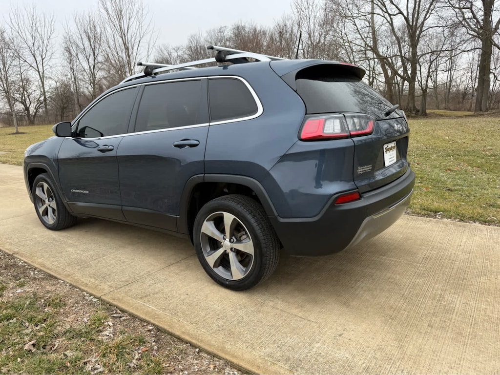 Used 2020 Jeep Cherokee Limited FWD