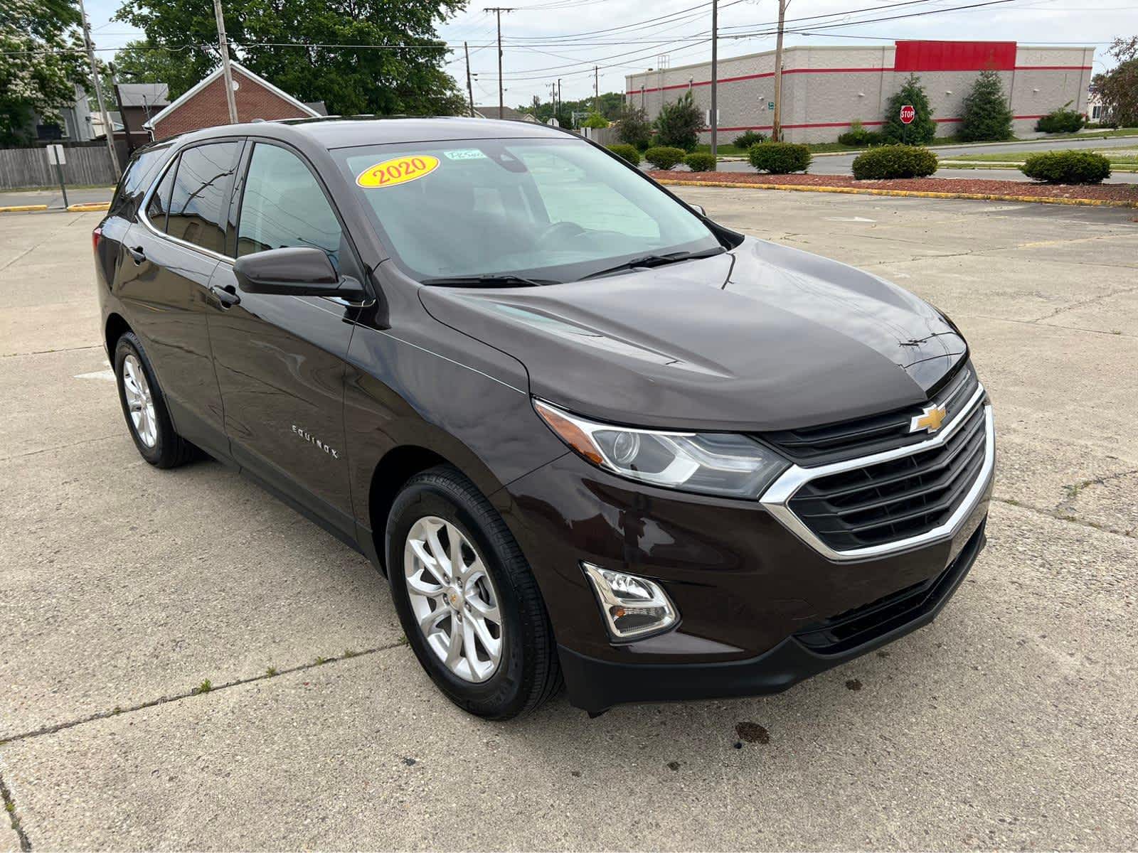 Certified 2020 Chevrolet Equinox LT with VIN 2GNAXJEV5L6180301 for sale in Shelbyville, IN