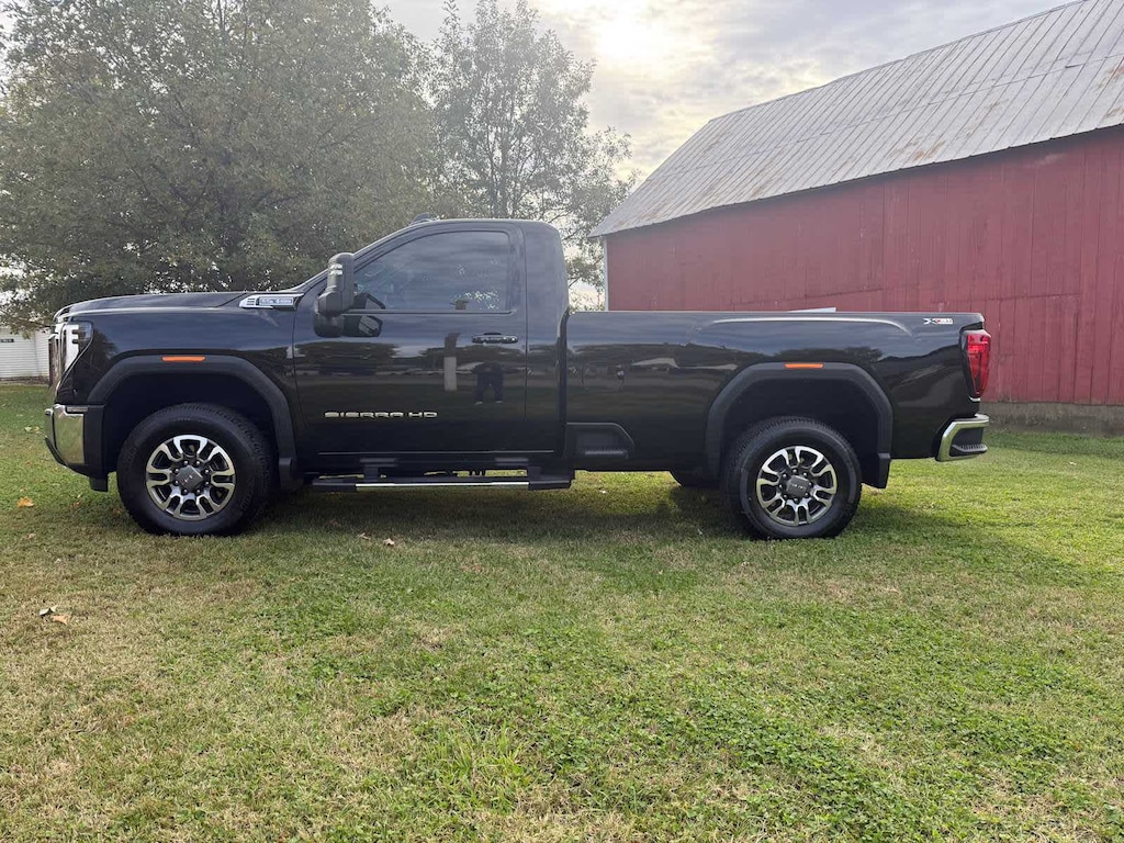 Used 2024 GMC Sierra 2500HD SLE 4WD Reg Cab 142 4WD Reg Cab 142