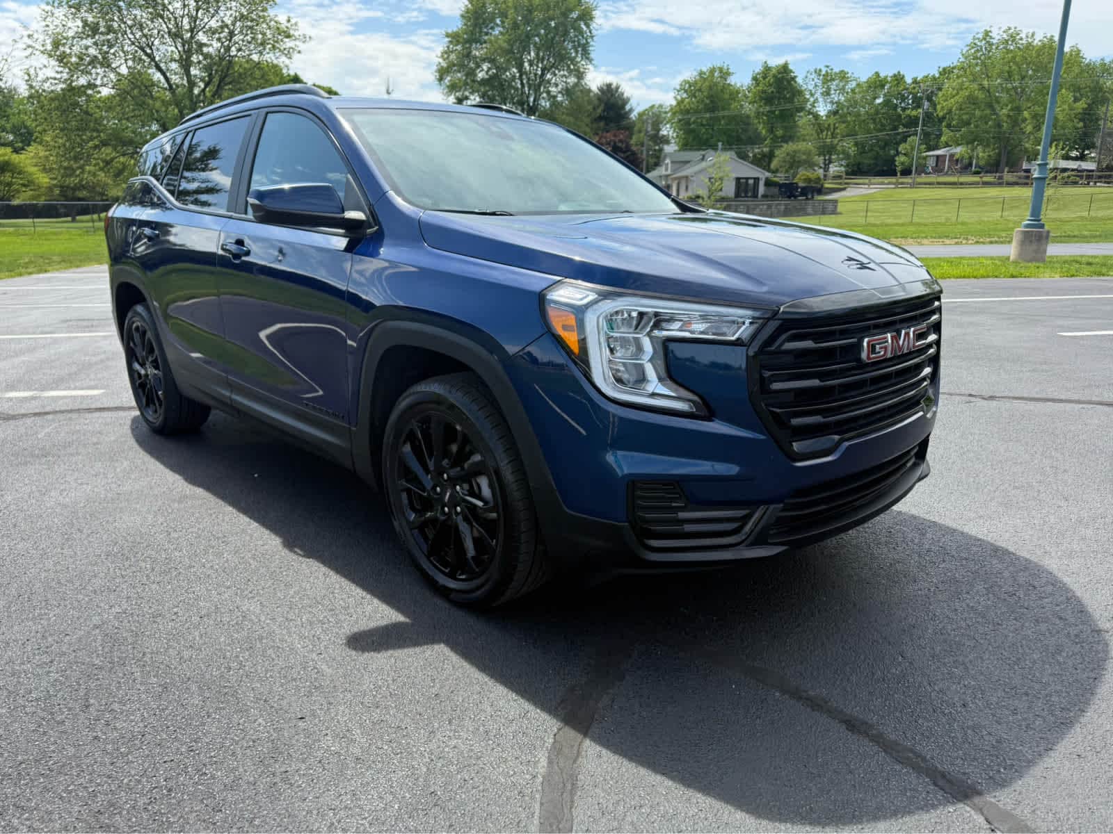 2023 GMC Terrain SLE - Photo 8