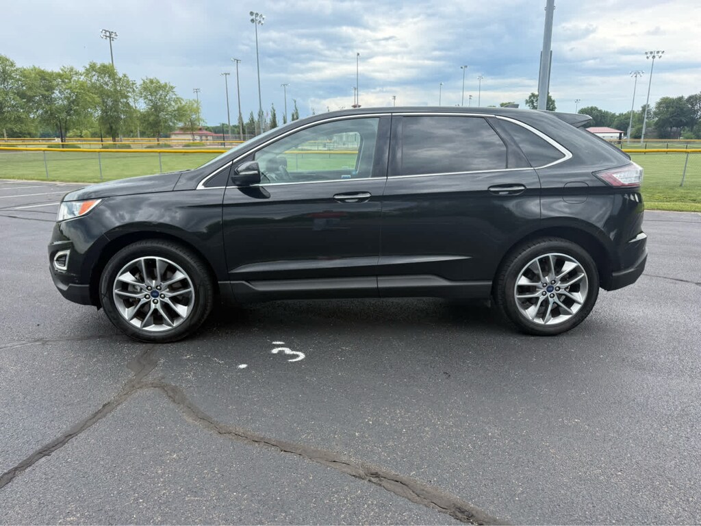 Used 2015 Ford Edge Titanium AWD