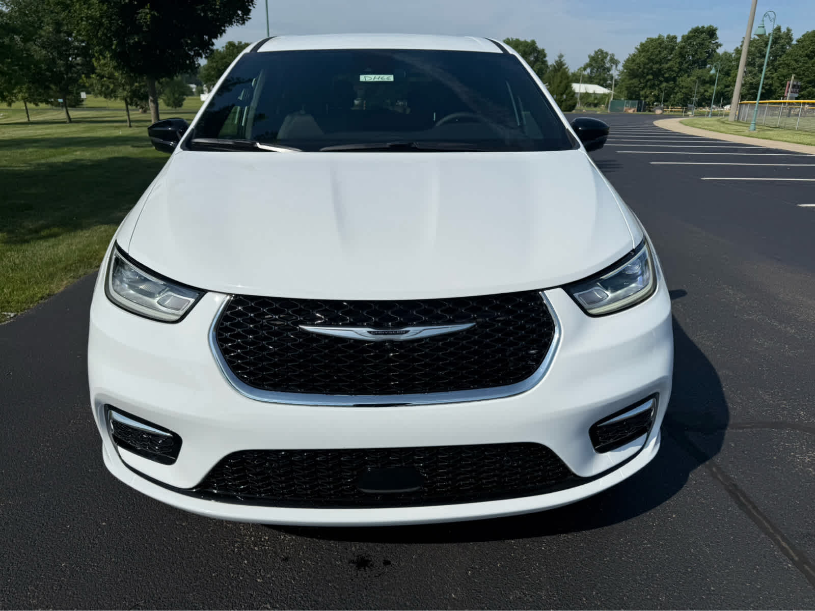 2025 Chrysler Pacifica Select - Photo 7