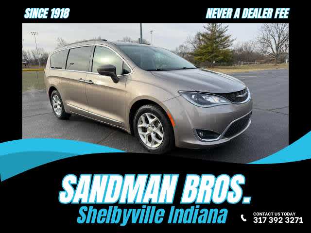 2017 Chrysler Pacifica Touring-L