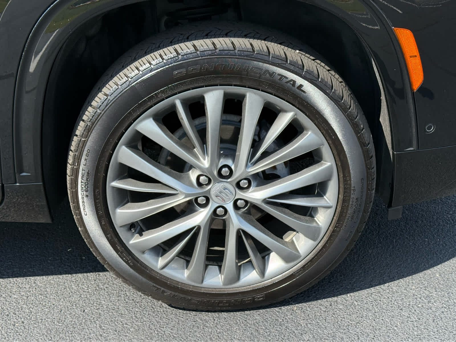 2025 Buick Enclave Avenir - Photo 10