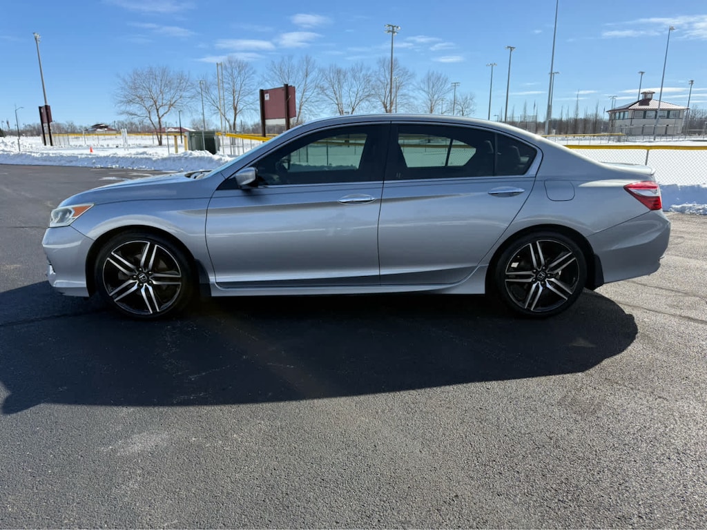 Used 2017 Honda Accord Sedan Sport CVT