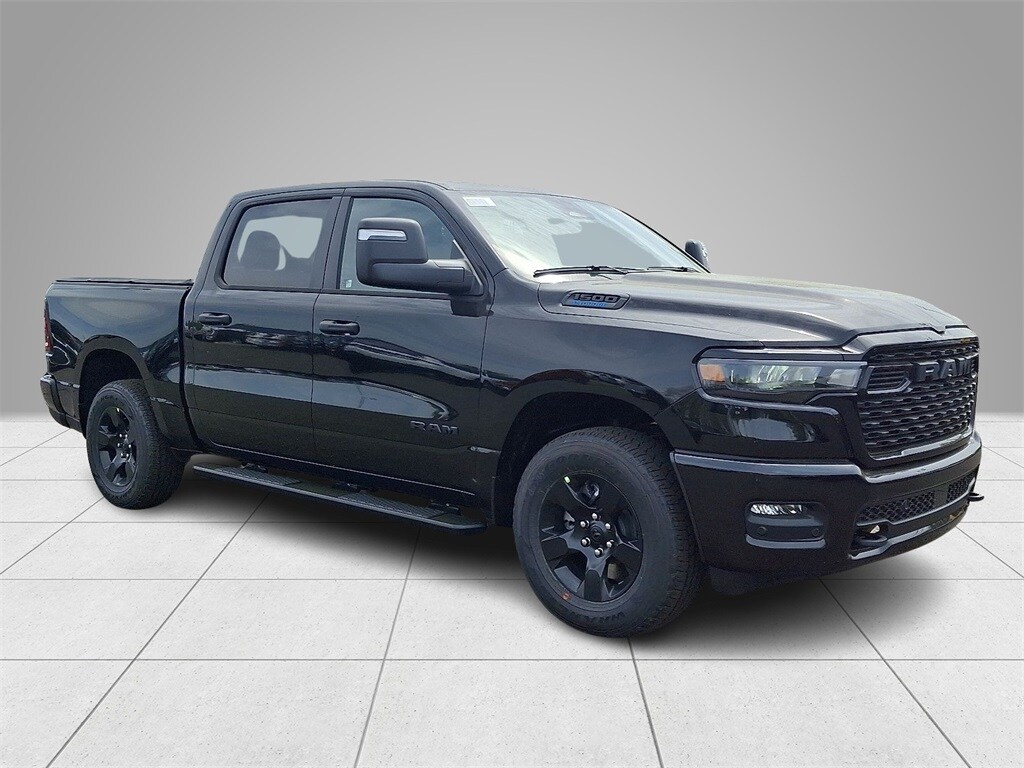 2025 Ram 1500 Tradesman photo 2