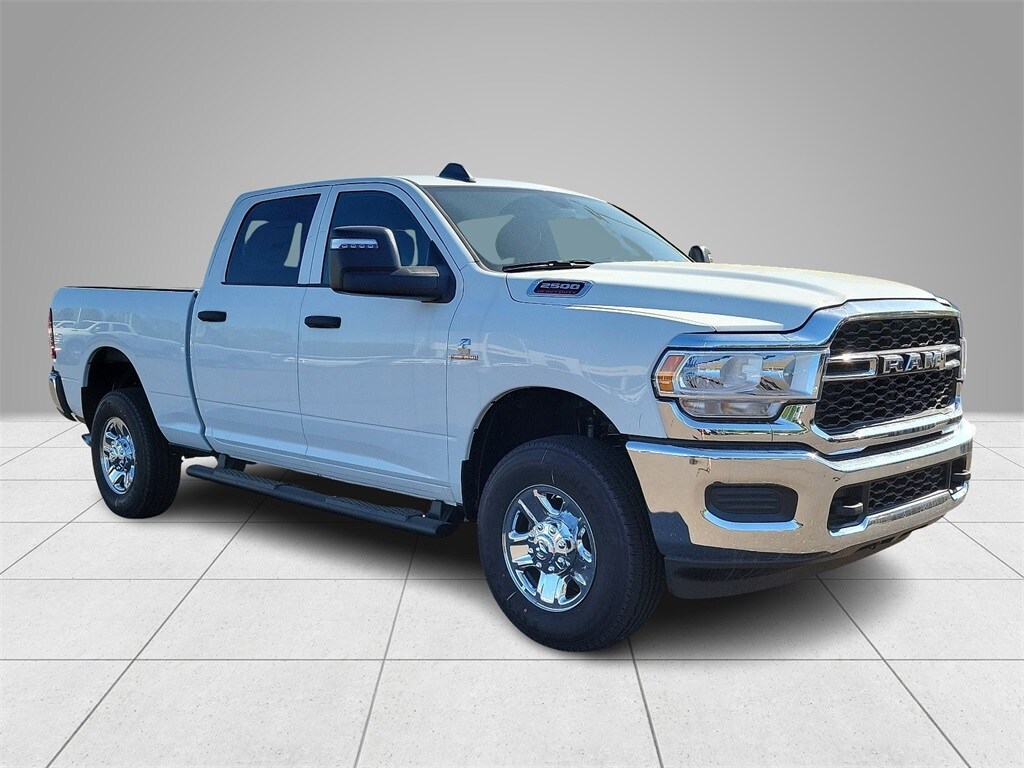 2024 Ram 2500 Tradesman photo 2