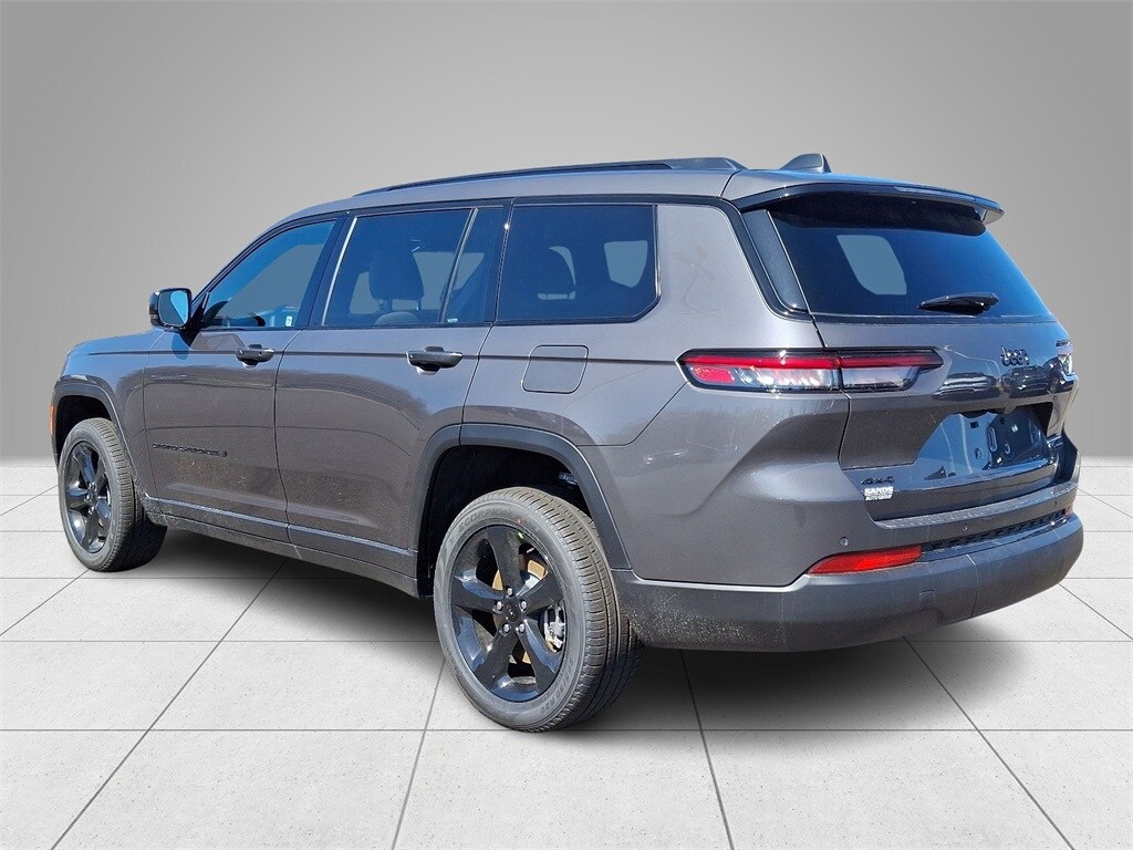2025 Jeep Grand Cherokee L photo 4