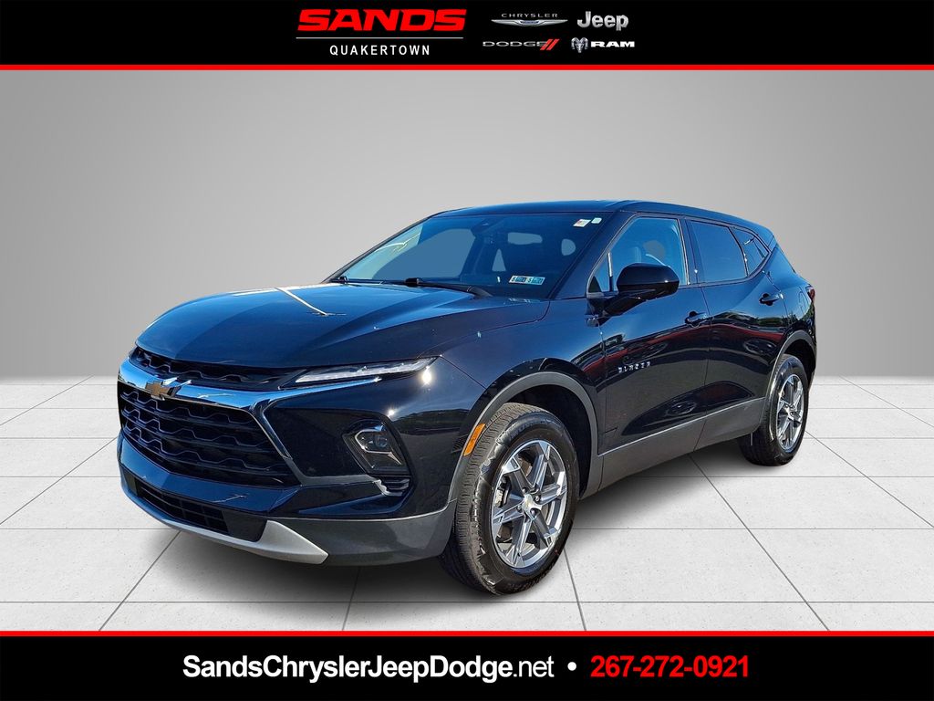 2025 Chevrolet Blazer 2.0T 2LT AWD's photo