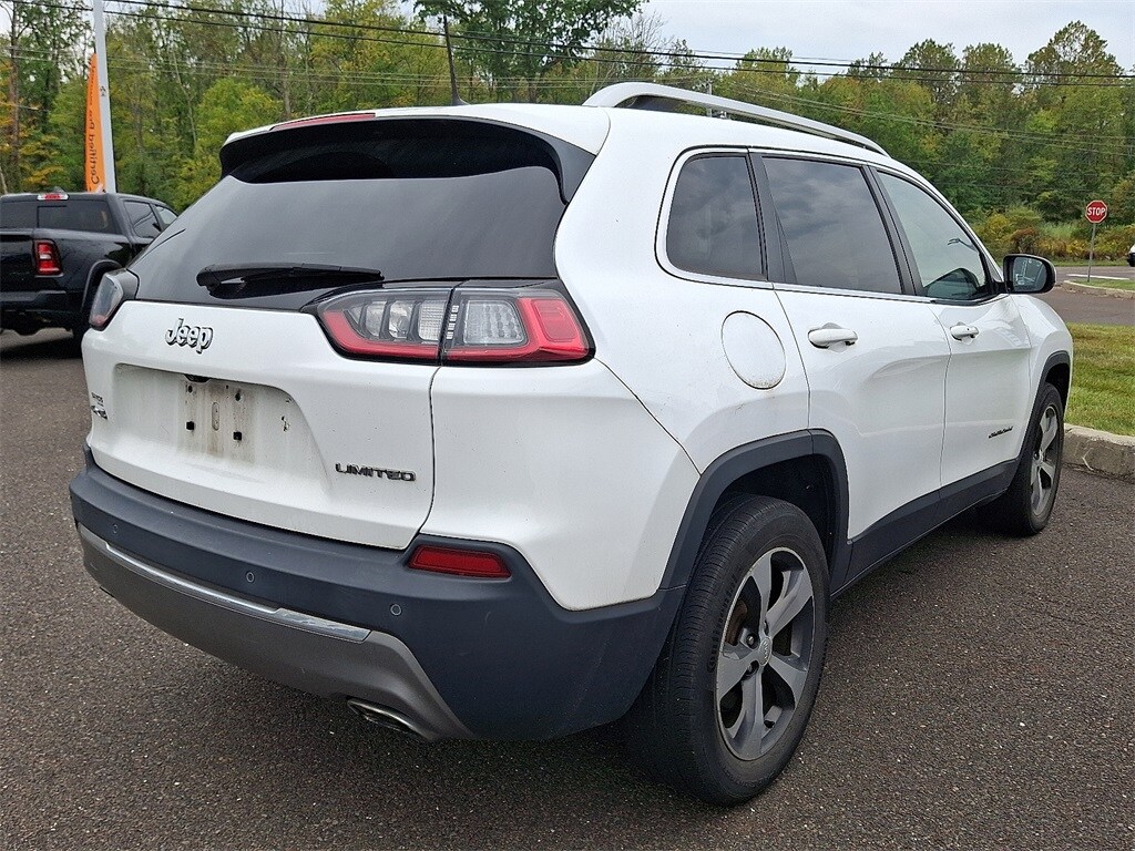 2019 Jeep Cherokee Limited photo 2