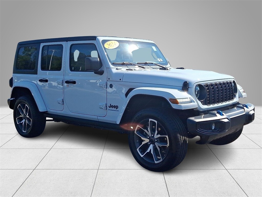 2024 Jeep Wrangler 4xe Sport S photo 3