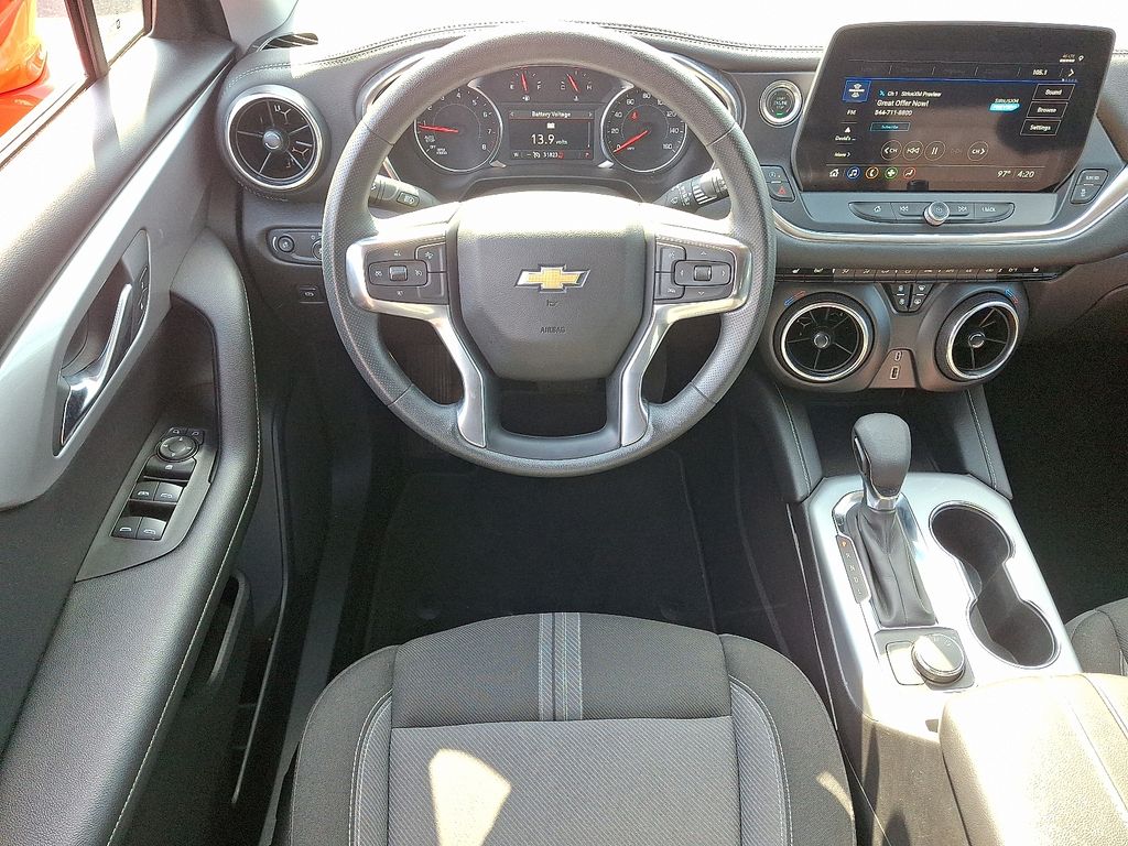Photo 13