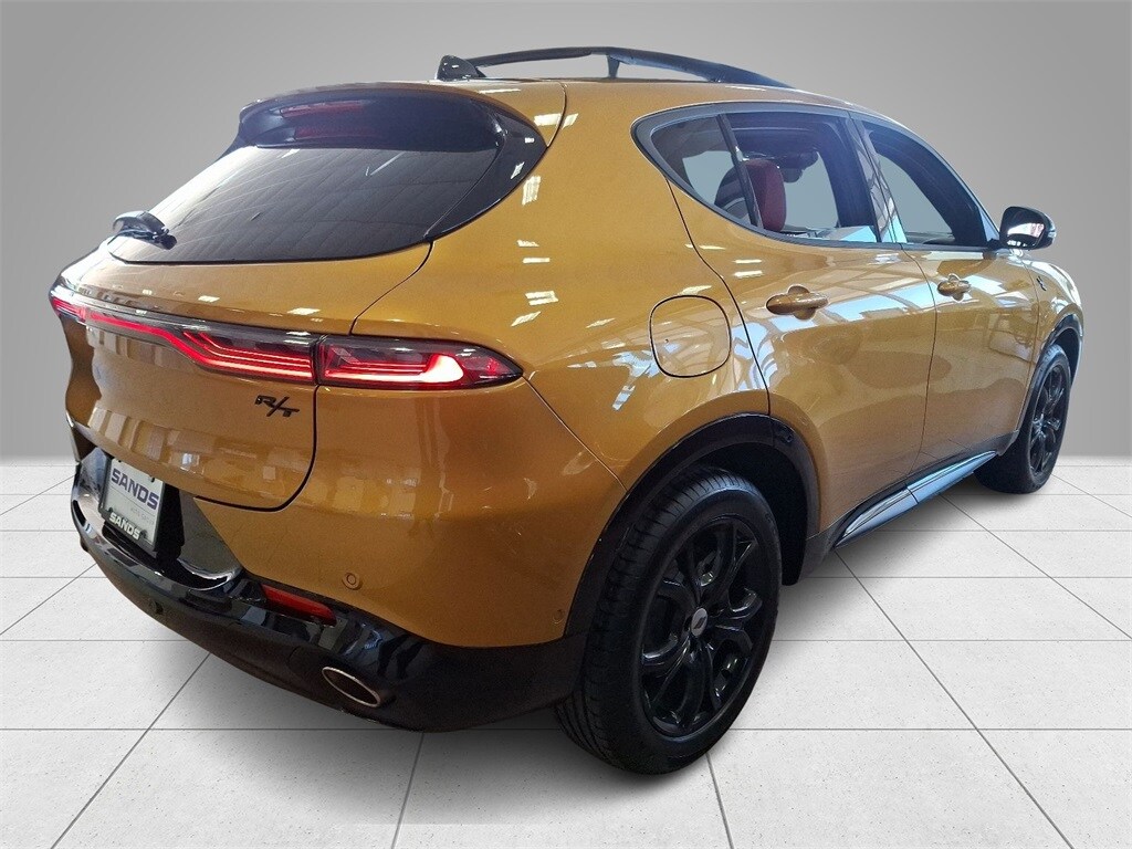 2025 Dodge Hornet R/T Plus photo 3