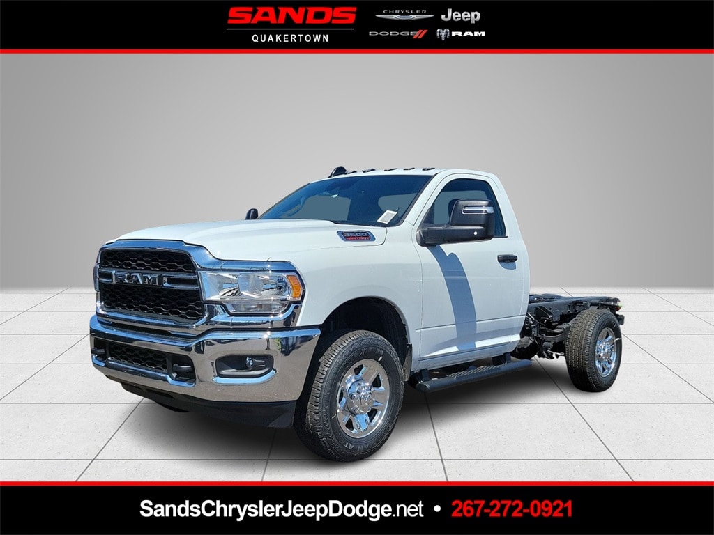New 2024 Ram 3500 Chassis Cab 3500 TRADESMAN CHASSIS REGULAR CAB 4X4 60' CA Pickup