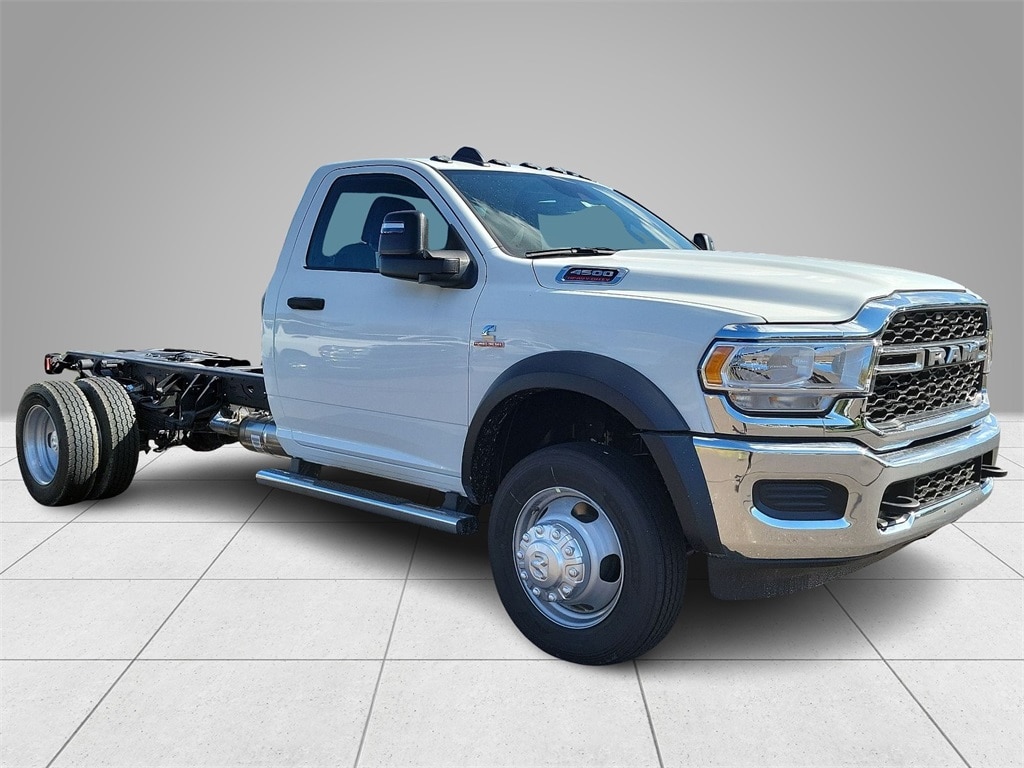 New 2024 Ram 4500 Chassis Cab 4500 TRADESMAN CHASSIS REGULAR CAB 4X4 84' CA Pickup