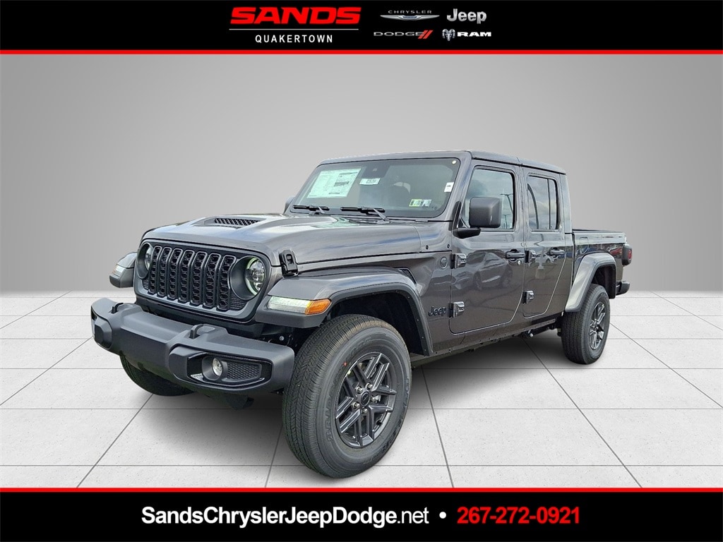 2025 Jeep Gladiator Sport S's photo