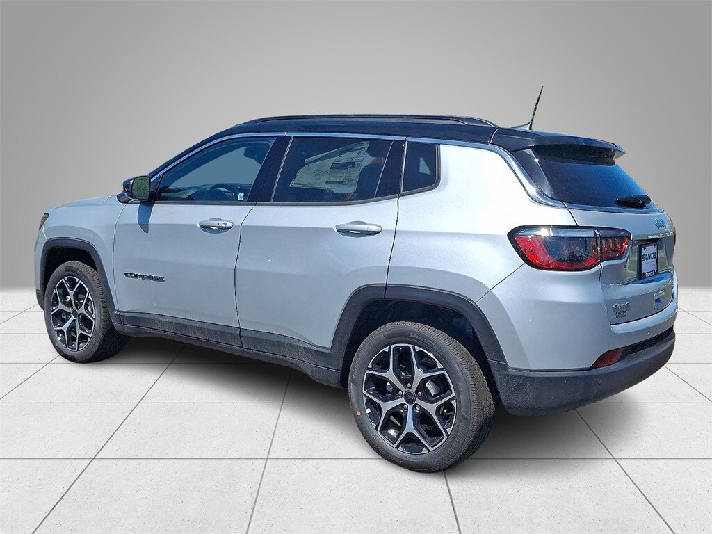 2025 Jeep Compass Limited photo 4
