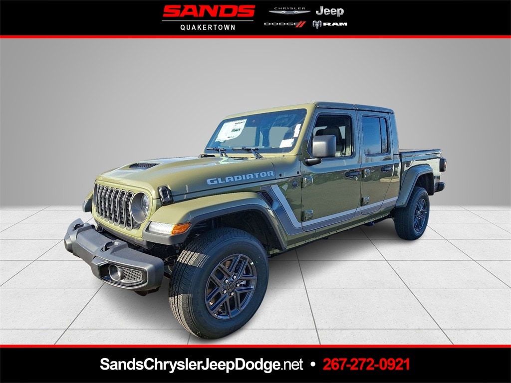 2025 Jeep Gladiator Sport S's photo