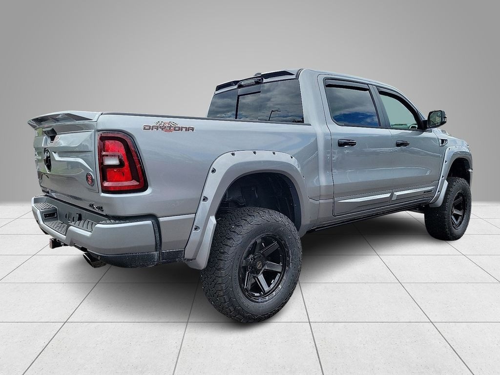 New 2025 Ram 1500 BIG HORN CREW CAB 4X4 5'7 BOX Pickup