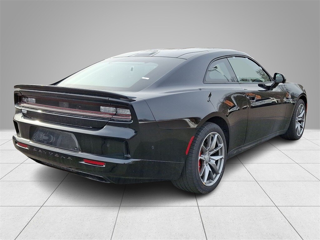 2025 Dodge Charger R/T Scat Pack photo 3