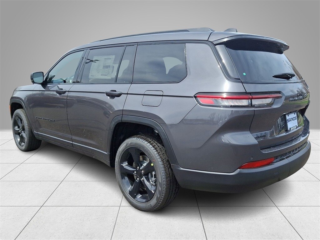 2025 Jeep Grand Cherokee L photo 4