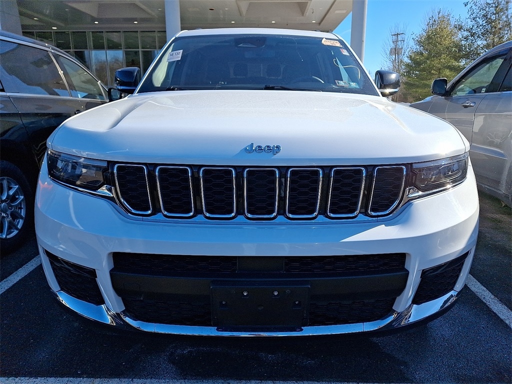 Used 2023 Jeep Grand Cherokee L Limited SUV