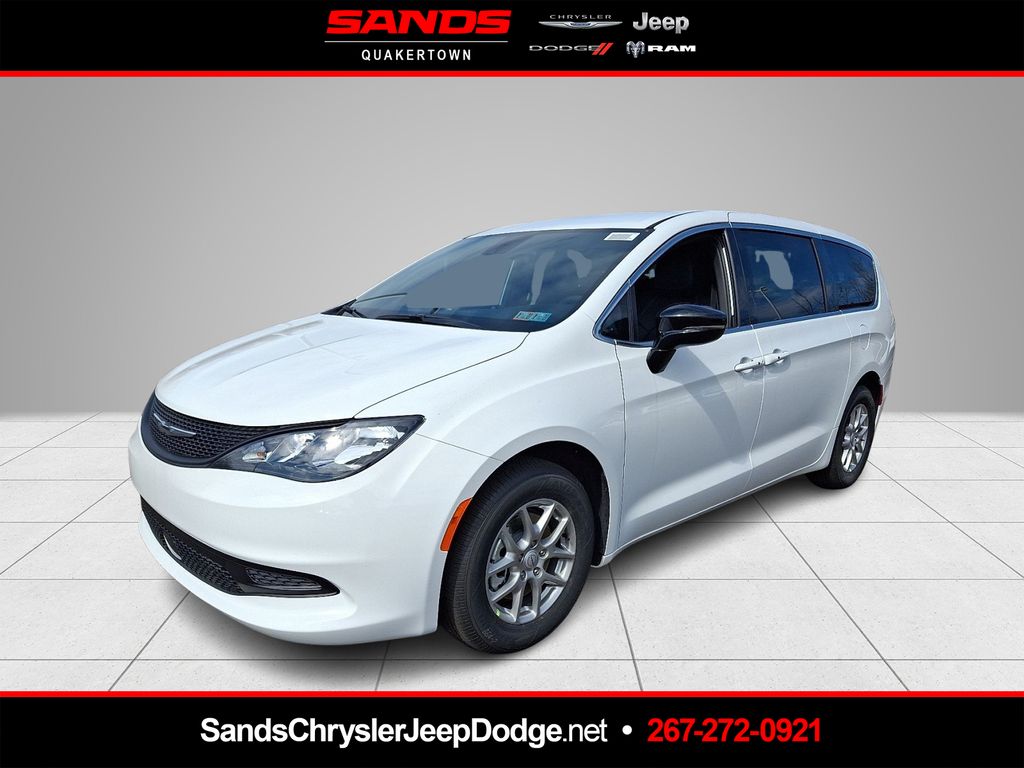 2026 Chrysler Voyager LX's photo