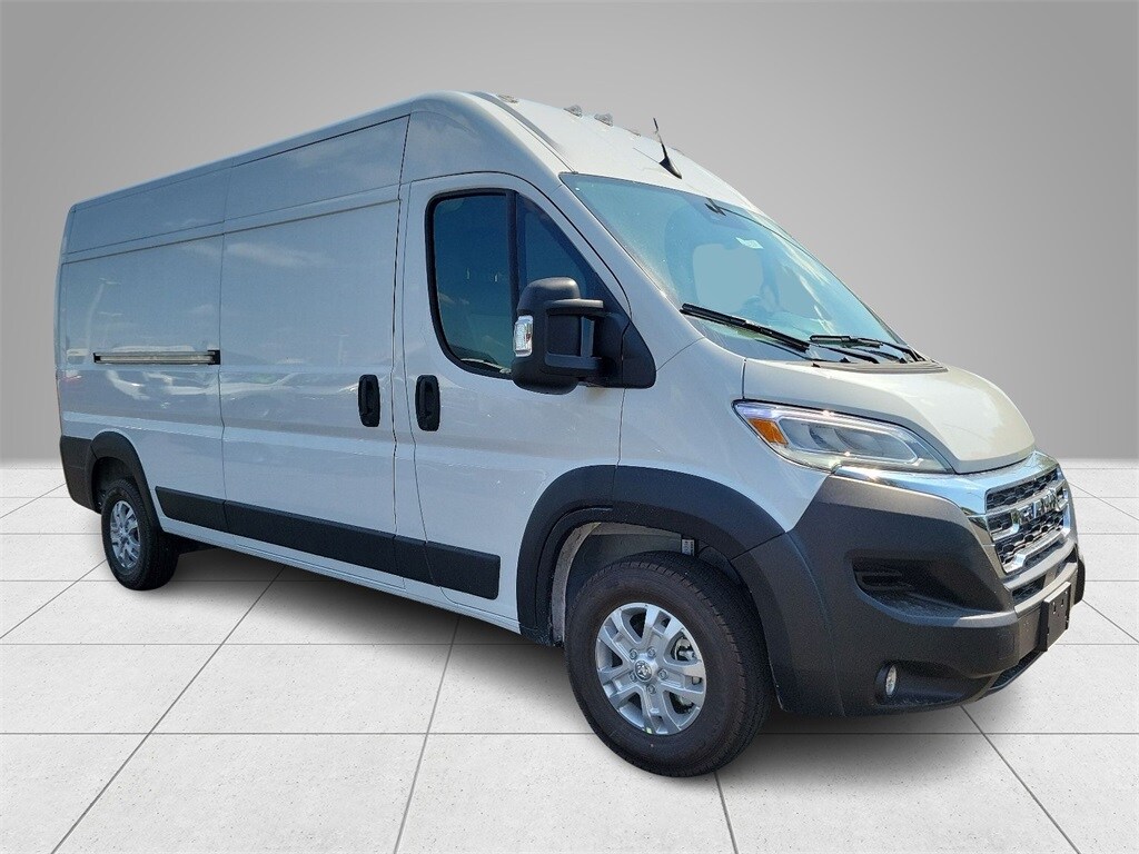 2024 Ram ProMaster 3500 photo 2