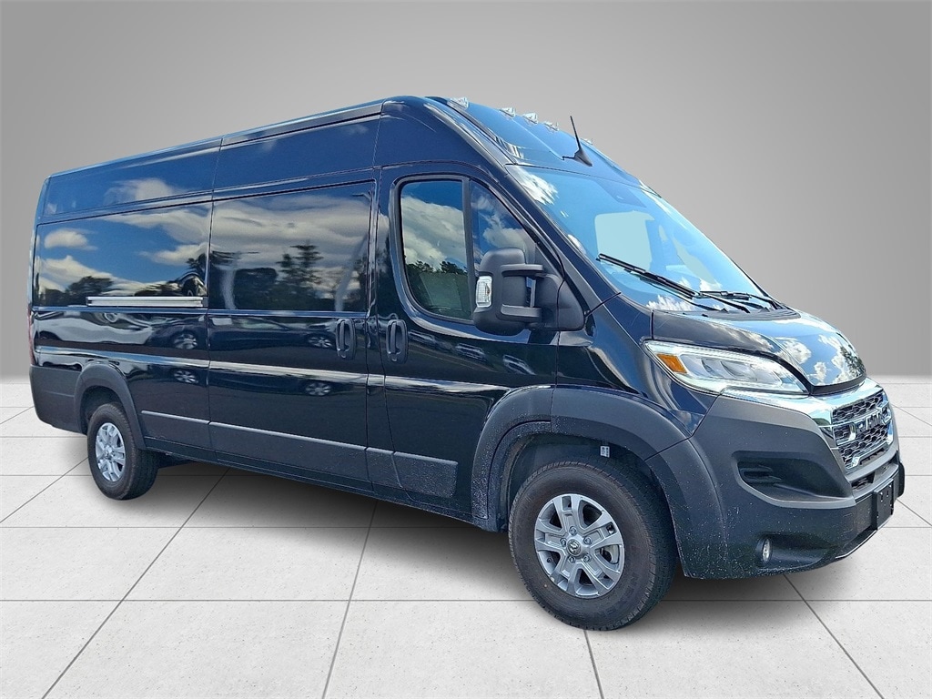 New 2025 Ram ProMaster PROMASTER 3500 SLT CARGO VAN HIGH ROOF 159' WB EXT Cargo Van