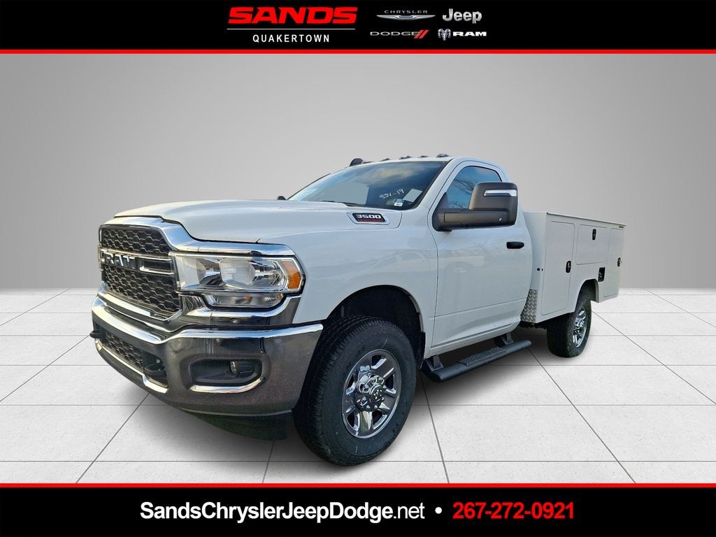 New 2024 Ram 3500 Chassis Cab TRADESMAN REGULAR 4X4 60' CA Pickup