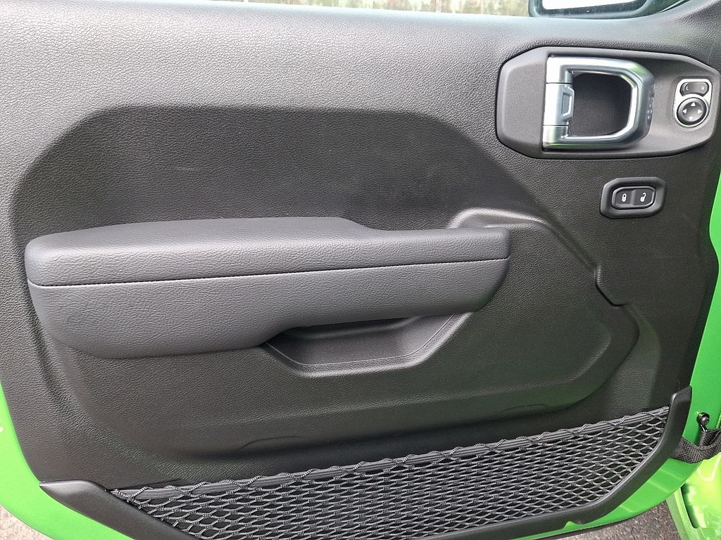 2025 Jeep Wrangler 4-Door Sport S - Photo 10