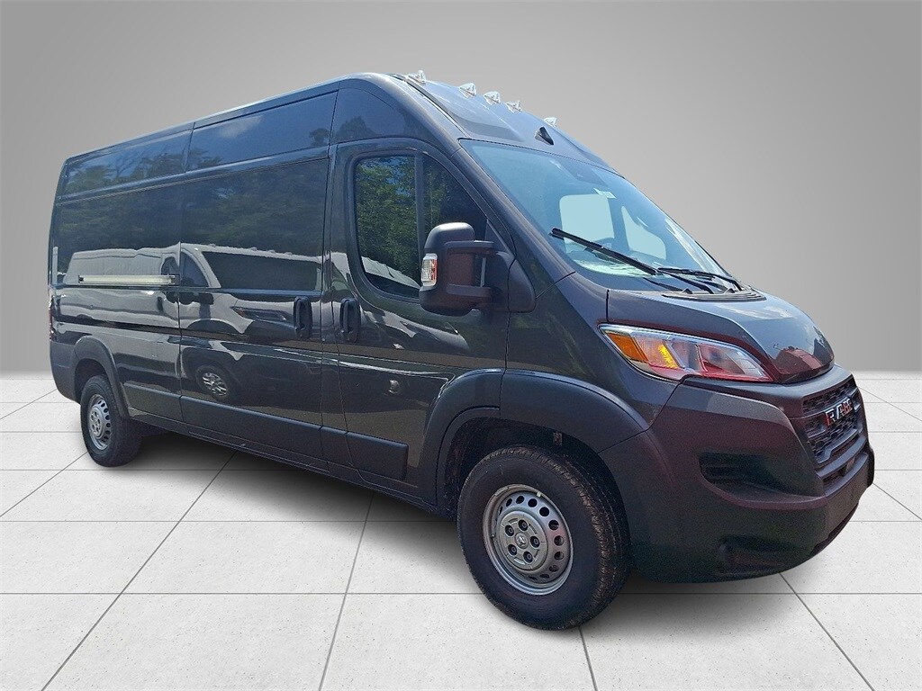 2025 Ram ProMaster 2500 Cargo Van photo 2