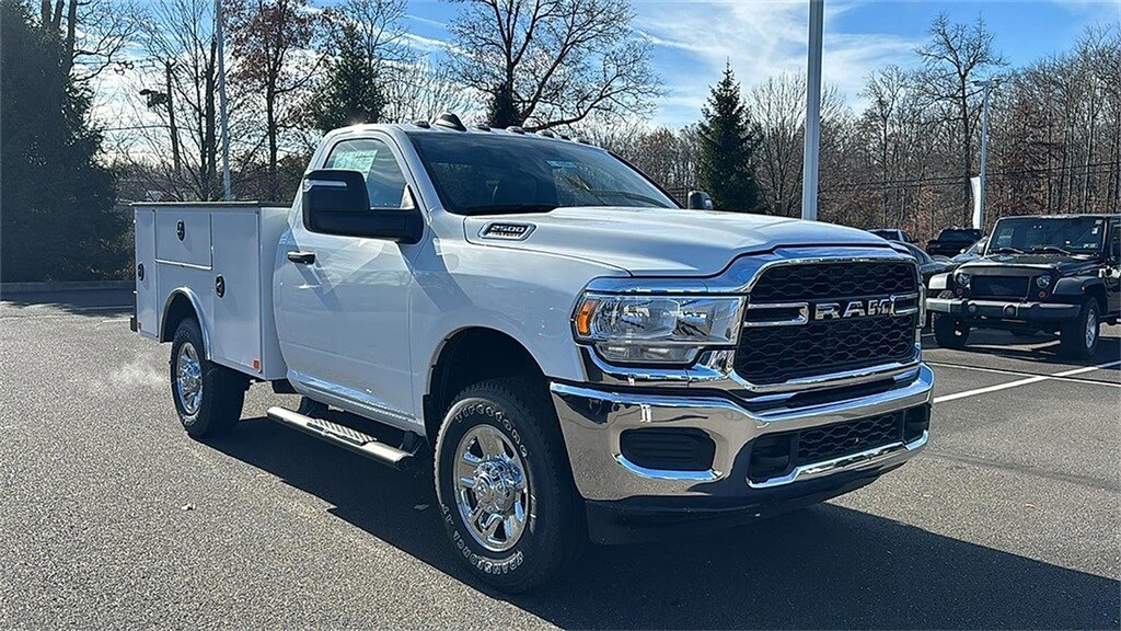 2024 Ram 2500 Tradesman photo 4