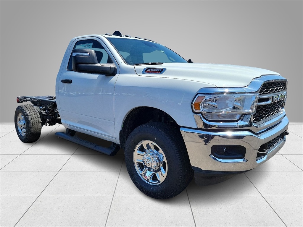 New 2024 Ram 3500 Chassis Cab 3500 TRADESMAN CHASSIS REGULAR CAB 4X4 60' CA Pickup