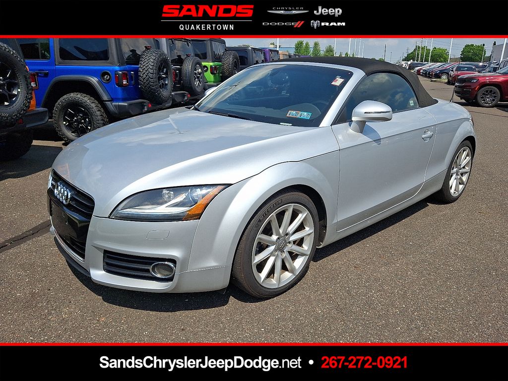 2011 Audi TT 2.0T quattro S tronic Premium Plus's photo