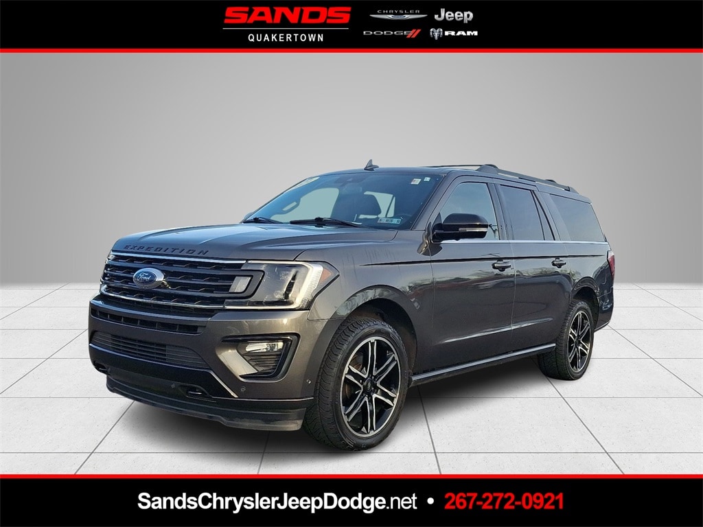 2021 Ford Expedition Limited's photo