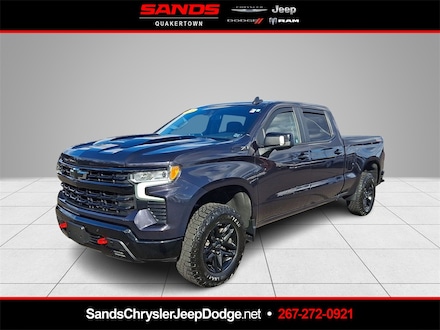 2024 Chevrolet Silverado 1500 LT Trail Boss Truck Crew Cab