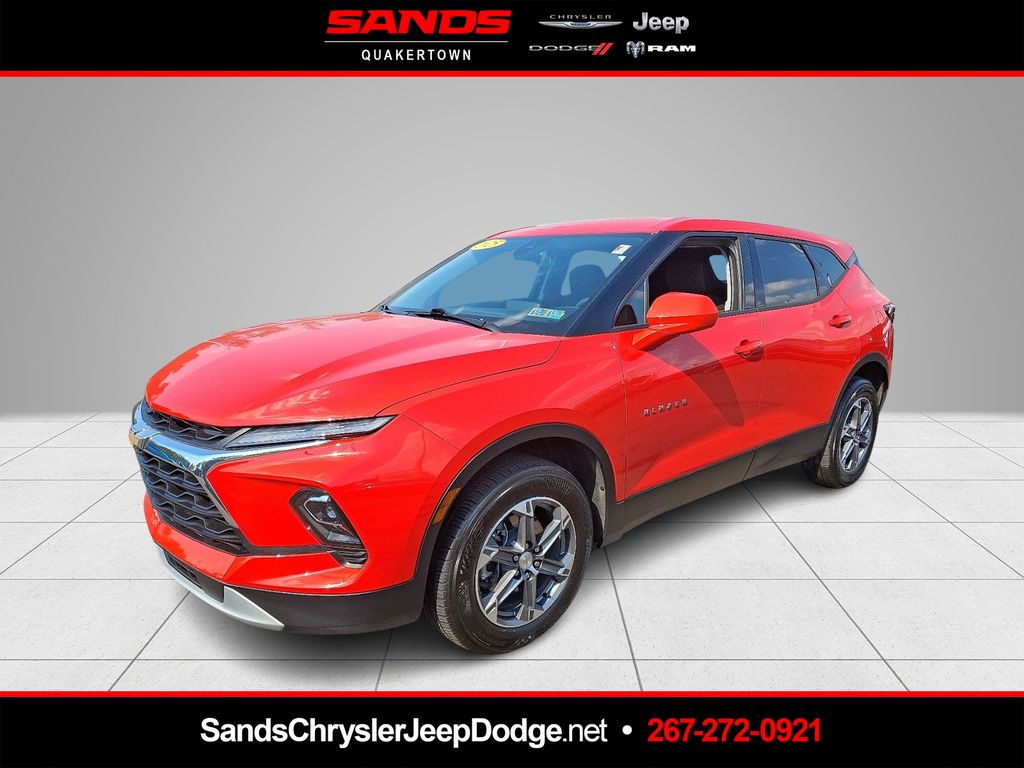 2025 Chevrolet Blazer 2.0T 2LT AWD's photo