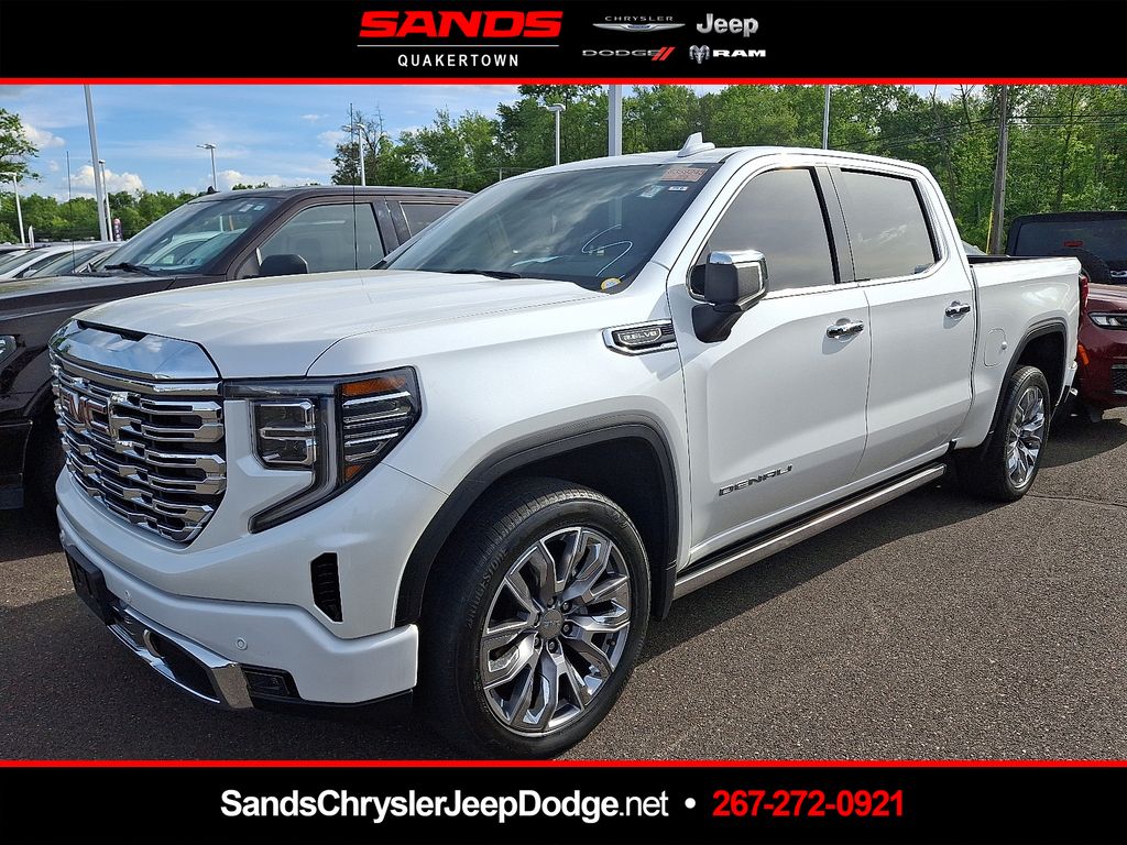 2024 GMC Sierra 4WD Crew Cab Short Box Denali's photo