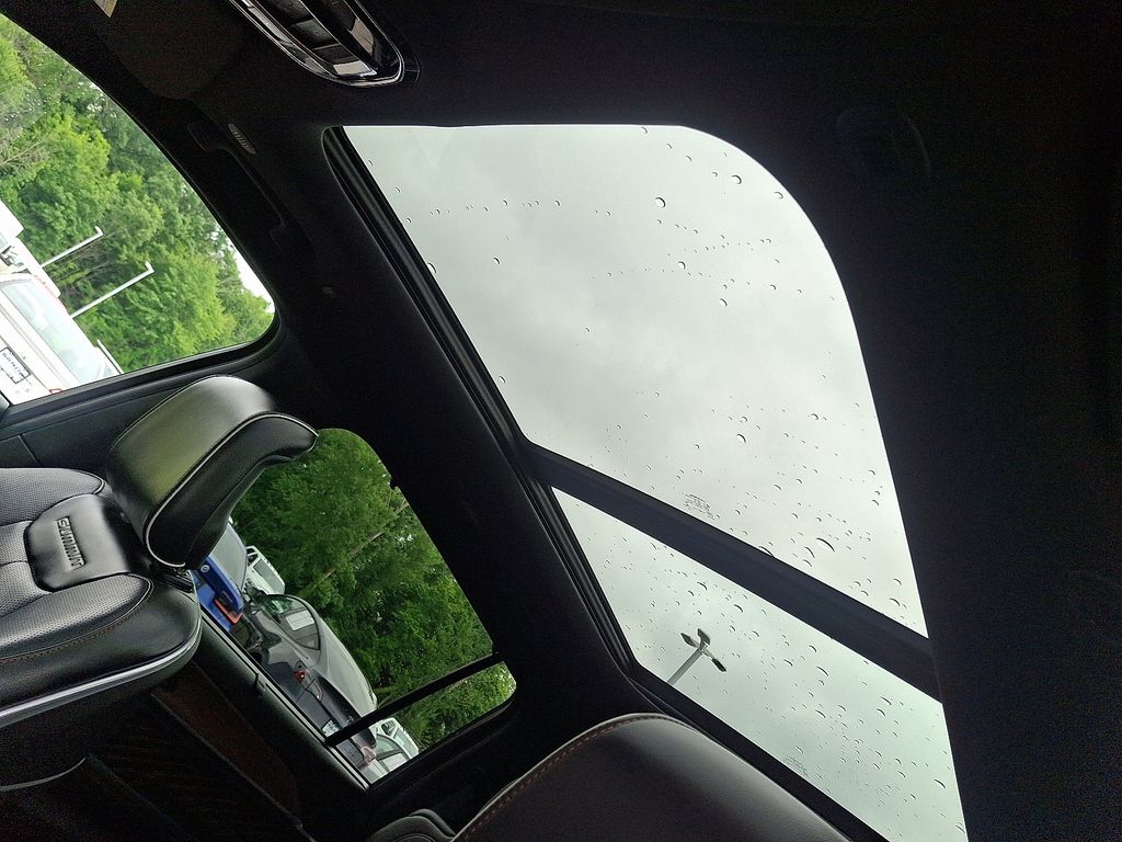 2023 Jeep Grand Cherokee L Summit - Photo 17