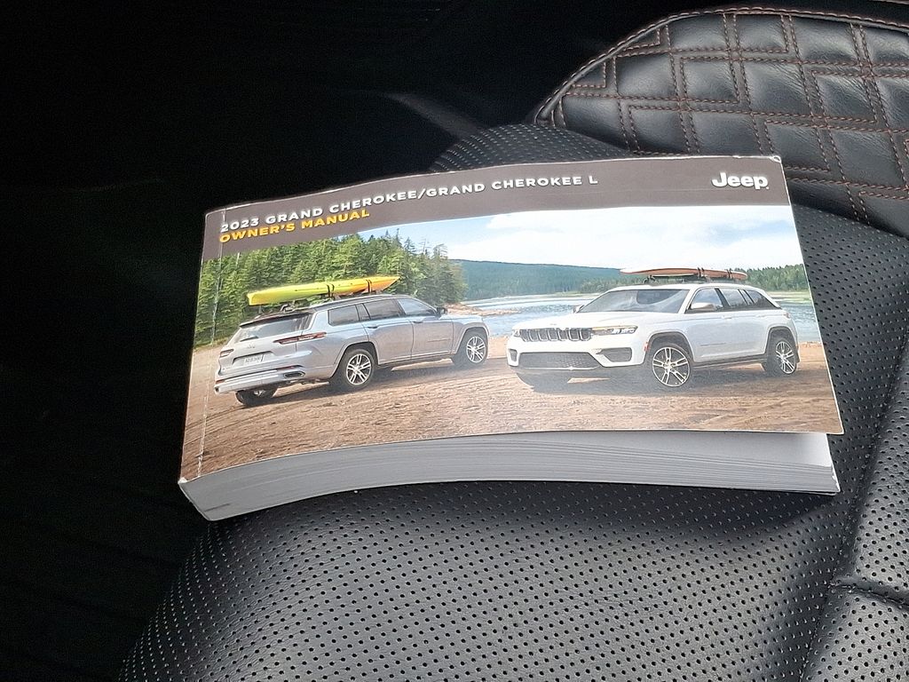 2023 Jeep Grand Cherokee L Summit - Photo 31
