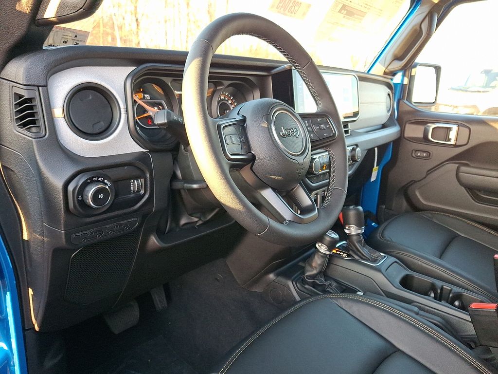 2026 Jeep Wrangler 2-Door Willys - Photo 7