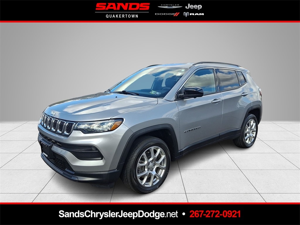 Used 2023 Jeep Compass Latitude Lux SUV
