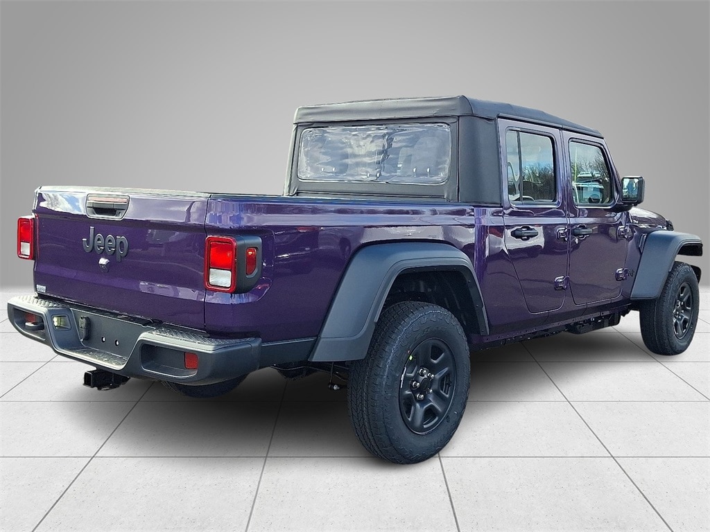 New 2026 Jeep Gladiator SPORT 4X4 Pickup