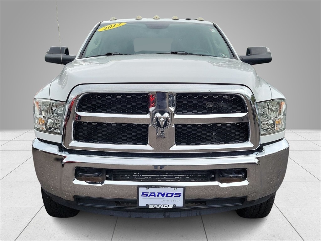 Used 2017 RAM Ram 2500 Pickup Tradesman with VIN 3C6UR5CL1HG601524 for sale in Quakertown, PA