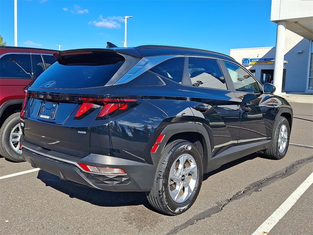 2024 Hyundai Tucson SEL photo 2