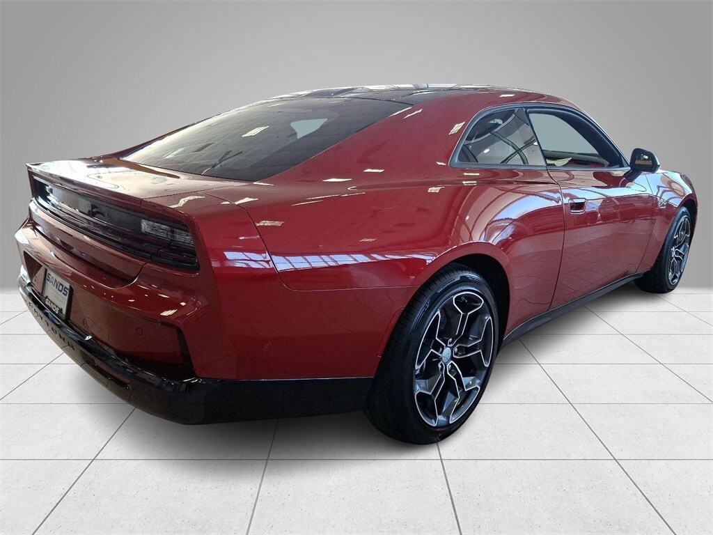 2024 Dodge Charger R/T photo 3