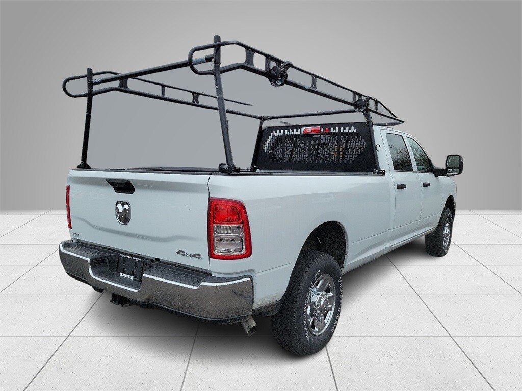 2024 Ram 2500 Tradesman photo 3
