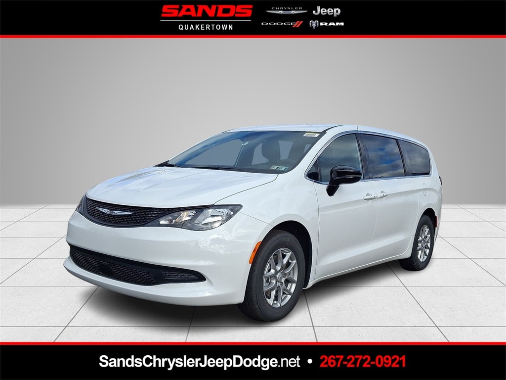 2026 Chrysler Voyager LX's photo