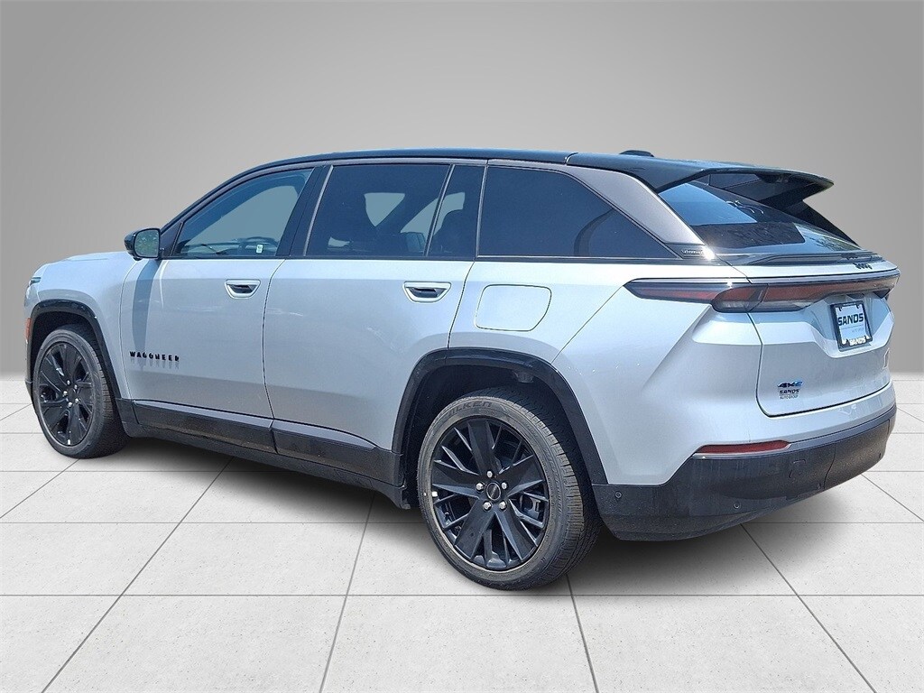 2024 Jeep Wagoneer S Launch Edition photo 3